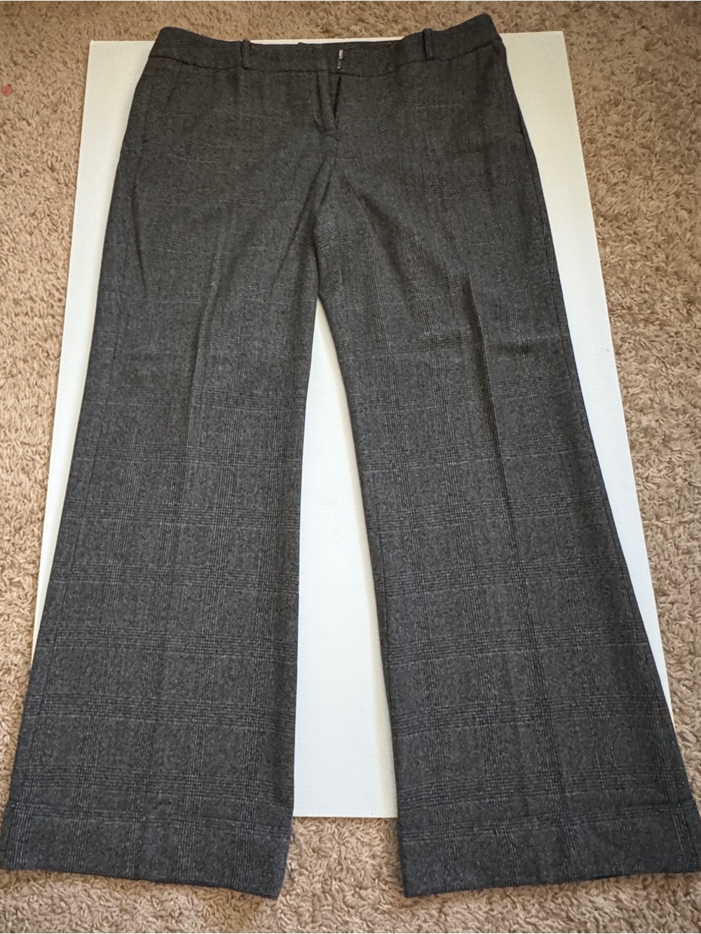 Women’s NY & Company Plaid Wide leg pants size 10 Petite